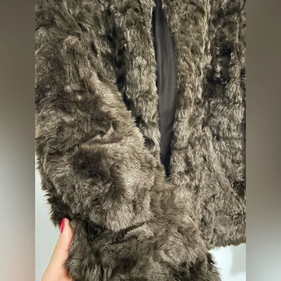 H&M jacket - Picture 2 of 5